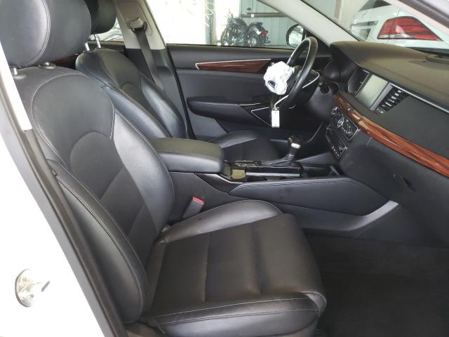 2018 KIA CADENZA LU KNALC4J15J5124706