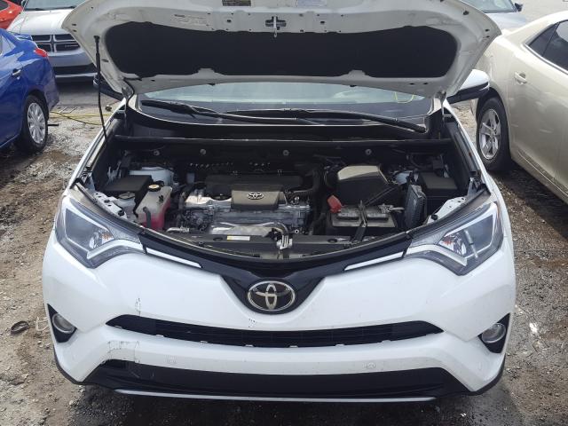 2018 TOYOTA RAV4 ADVEN 2T3WFREV3JW461840