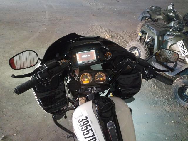 2018 HARLEY-DAVIDSON FLTRXS ROA 1HD1KTC11JB663909