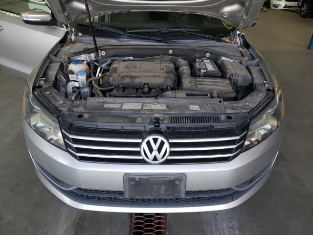 2014 VOLKSWAGEN PASSAT SE 1VWBT7A39EC062985