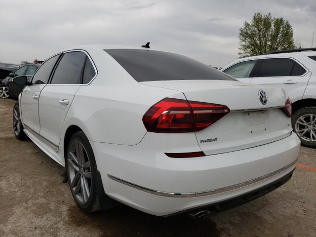 2017 VOLKSWAGEN PASSAT R-L 1VWDT7A34HC002979