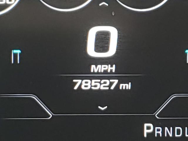 2017 GMC YUKON SLT 1GKS2BKC6HR383086