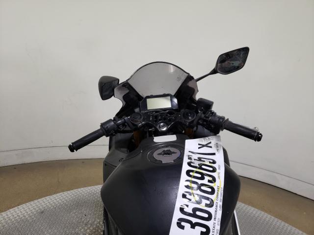 2019 YAMAHA YZFR3 A MH3RH18Y9KK001298