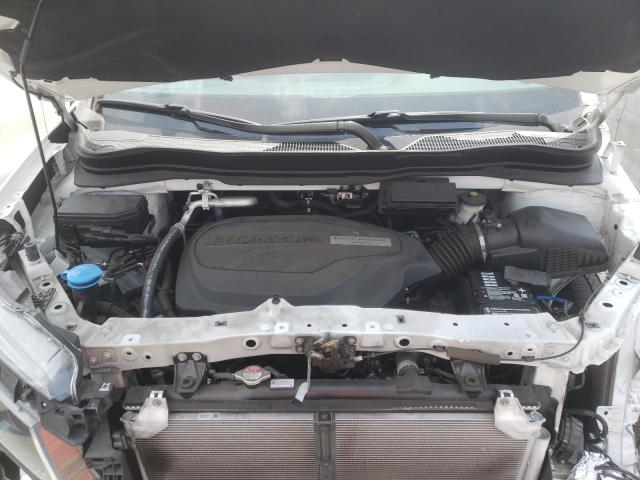 2018 HONDA PILOT LX 5FNYF5H1XJB022134