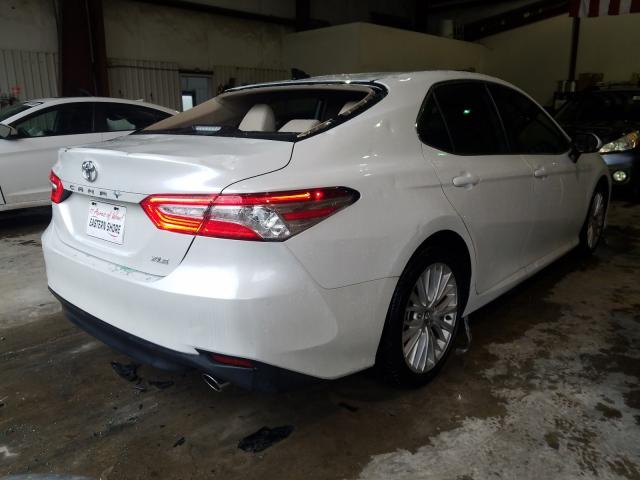 2020 TOYOTA CAMRY XLE 4T1F11AK1LU305349