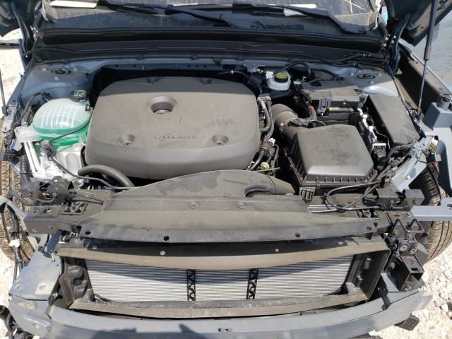 2021 VOLVO XC40 T5 R- YV4162UMXM2440729