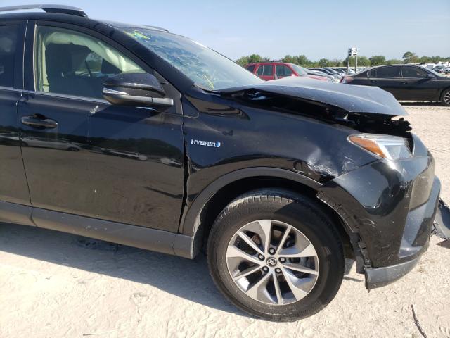 2018 TOYOTA RAV4 HV LE JTMRJREV1JD178216
