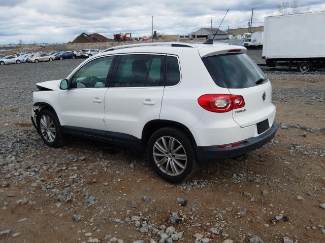 2011 VOLKSWAGEN TIGUAN S WVGBV7AX7BW521484