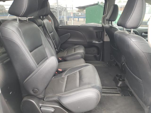 2018 TOYOTA SIENNA SE 5TDXZ3DC6JS928162