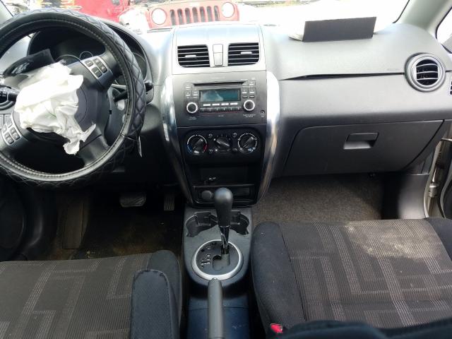 2010 SUZUKI SX4 LE JS2YC5A29A6303757