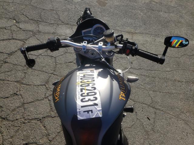2009 TRIUMPH MOTORCYCLE STREET TRI SMTD02NE39J388920