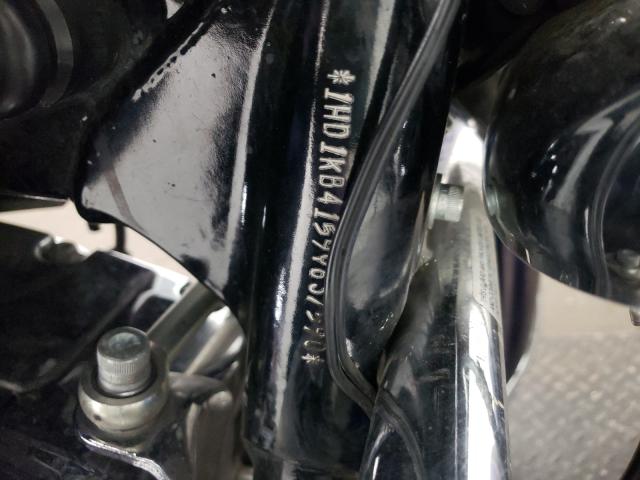 2009 HARLEY-DAVIDSON FLHX 1HD1KB4159Y637590