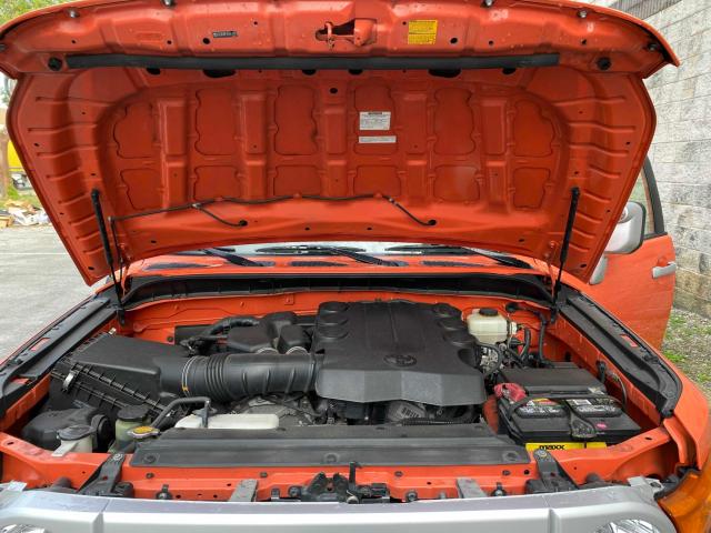 2014 TOYOTA FJ CRUISER JTEZU4BF0EK013701