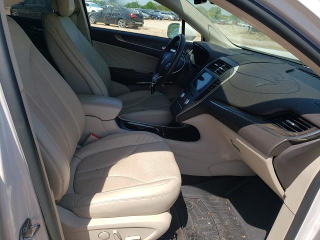 2017 LINCOLN MKC RESERV 5LMTJ3DH1HUL40900