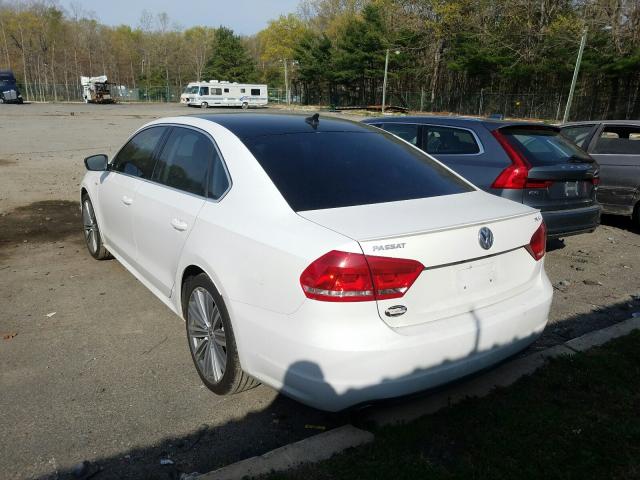 2015 VOLKSWAGEN PASSAT SE 1VWBT7A30FC028788