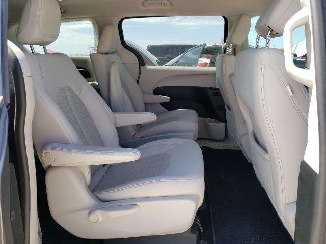 2018 CHRYSLER PACIFICA H 2C4RC1H70JR187611