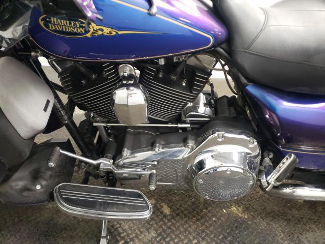 2009 HARLEY-DAVIDSON FLHX 1HD1KB4159Y637590