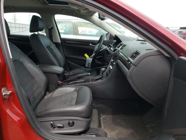 2015 VOLKSWAGEN PASSAT 1VWCV7A33FC022952