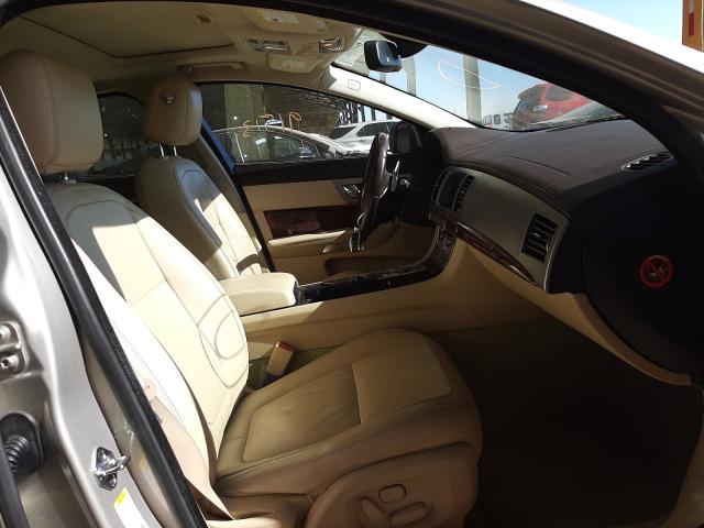 2011 JAGUAR XF SAJWA0FB5BLR81705