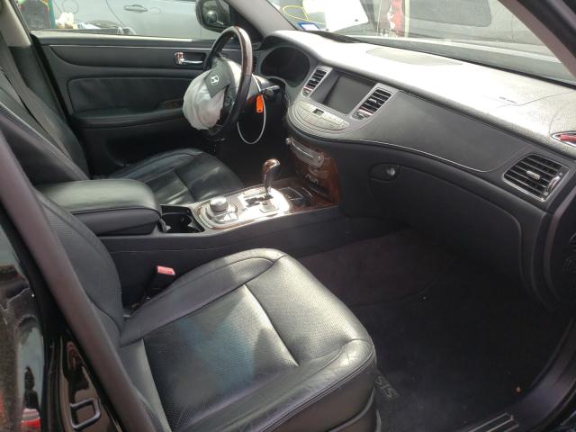 2011 HYUNDAI GENESIS 4. KMHGC4DF8BU127274
