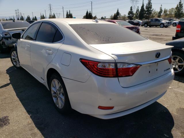 VIN 4T1BF1FKXFU060385 2015 Toyota Camry, SE no.3