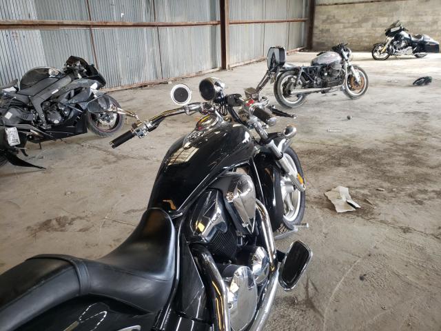 2010 HONDA VT1300 CR JH2SC6603AK000310