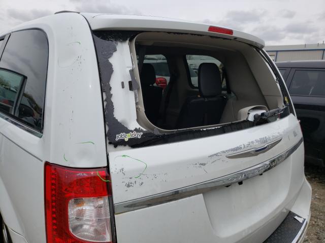2014 CHRYSLER TOWN & COU 2C4RC1BG8ER294534