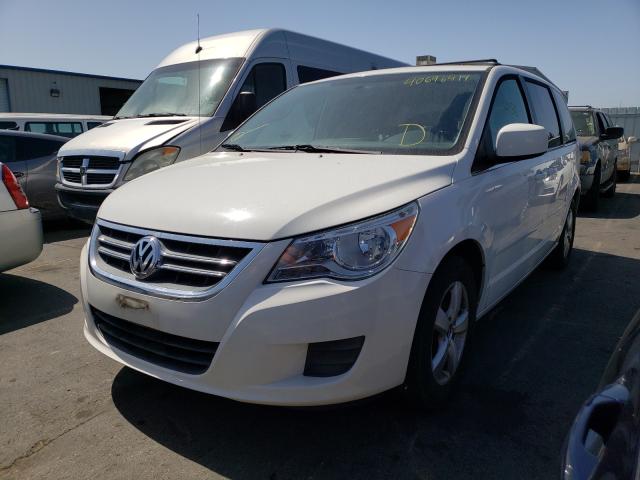2011 VOLKSWAGEN ROUTAN SE 2V4RW3DG4BR717515