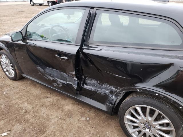 2010 VOLVO C30 T5 YV1672MK8A2184228