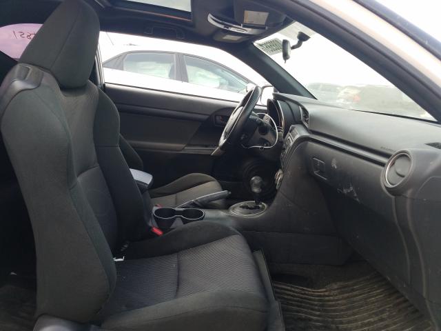 2012 TOYOTA SCION JTKJF5C7XC3030031