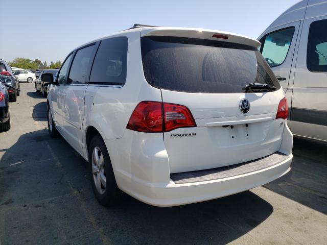 2011 VOLKSWAGEN ROUTAN SE 2V4RW3DG4BR717515