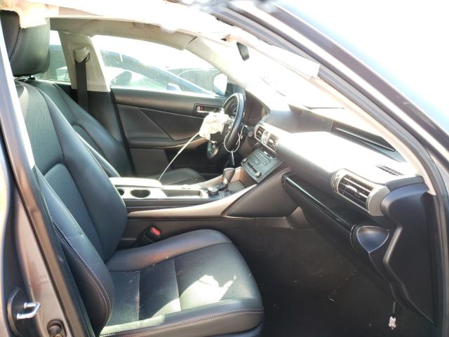 2016 LEXUS IS 200T JTHBA1D29G5016930