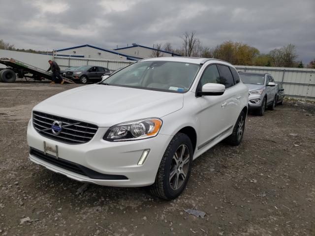 2015 VOLVO XC60 T6 PR YV4902RKXF2636166