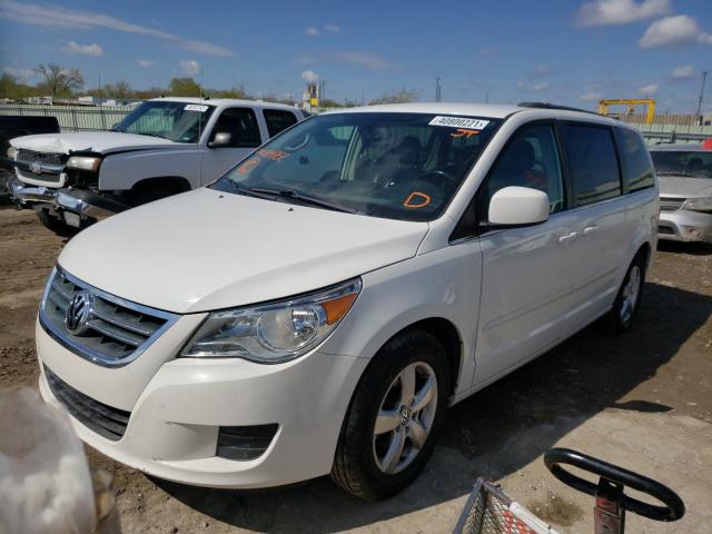 2011 VOLKSWAGEN ROUTAN SE 2V4RW3DGXBR804707