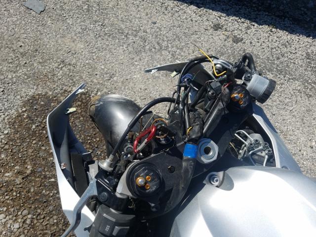 2017 YAMAHA YZFR6 JYARJ28E7HA002104