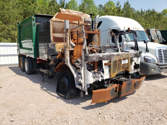 Salvage cars for sale from Copart Charles City, VA: 2019 Peterbilt 520