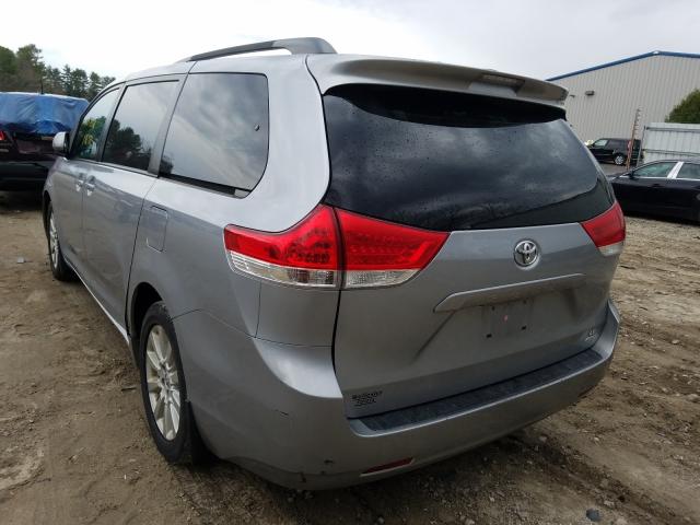 VIN 19XFL2H86RE028218 2014 TOYOTA SIENNA LE no.3