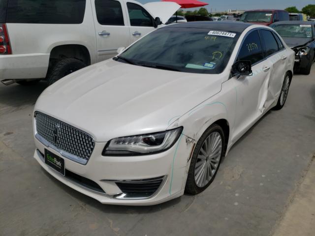 2017 LINCOLN MKZ RESERV 3LN6L5E9XHR613160