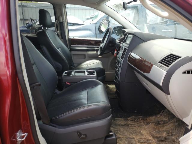 2010 CHRYSLER TOWN & COU 2A4RR8D13AR451987