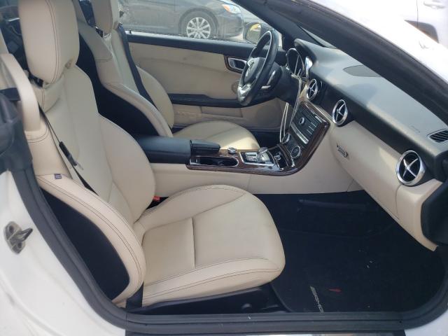 2018 MERCEDES-BENZ SLK 300 WDDPK3JA3JF152067