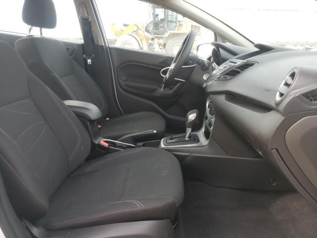 VIN 1GNERFKWXPJ181832 2018 FORD FIESTA SE no.5