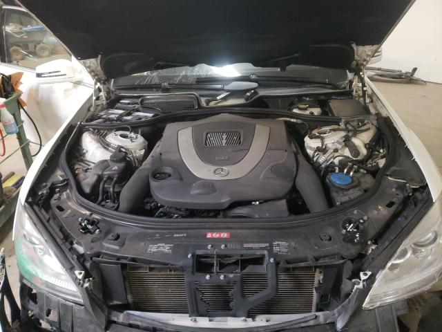2011 MERCEDES-BENZ S 550 4MAT WDDNG8GB8BA409096