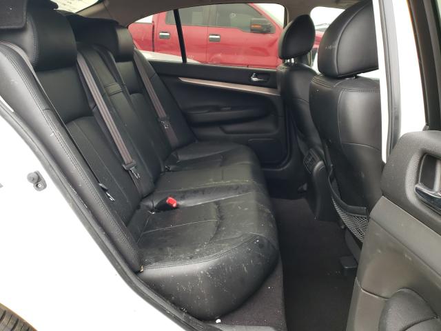 2015 INFINITI Q40 JN1CV6AR5FM651272