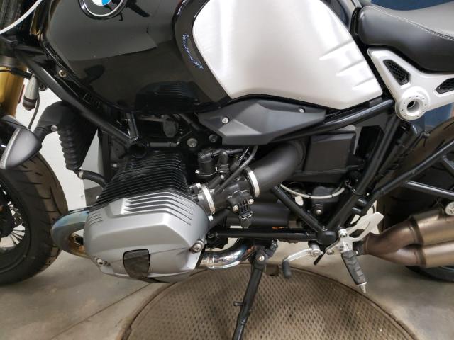 2018 BMW R NINE T WB10J0300JZ698645