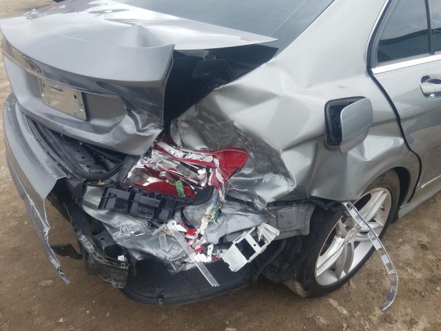 2013 MERCEDES-BENZ C 250 WDDGF4HB5DA785082