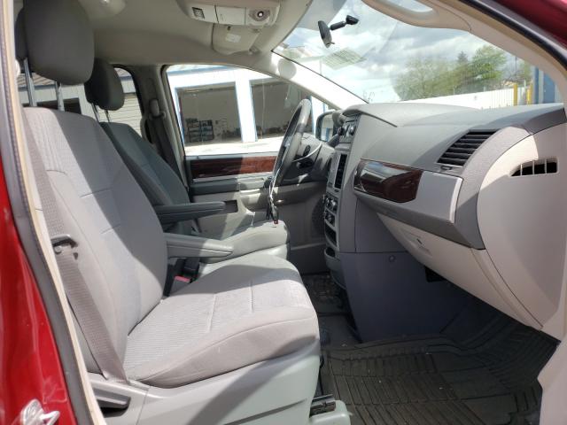 2010 CHRYSLER TOWN & COU 2A4RR5DX6AR393845