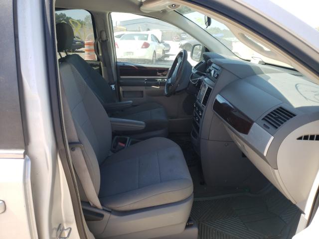 2010 CHRYSLER TOWN&COUNT 2A4RR5D11AR132134