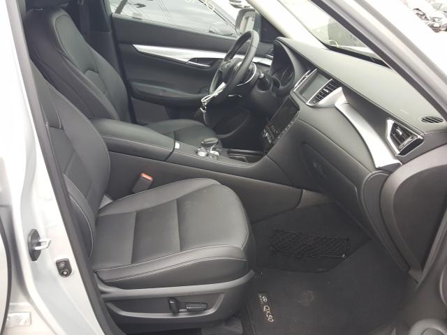 2019 INFINITI QX50 ESSEN 3PCAJ5M18KF139136