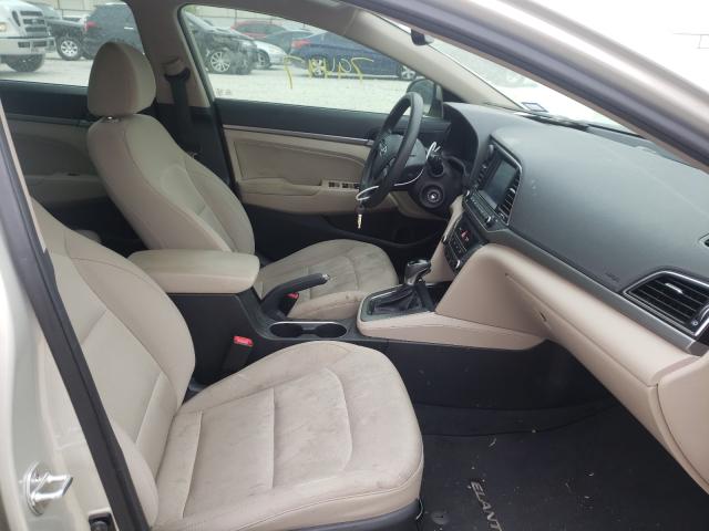 2018 HYUNDAI ELANTRA SE 5NPD84LF4JH245194