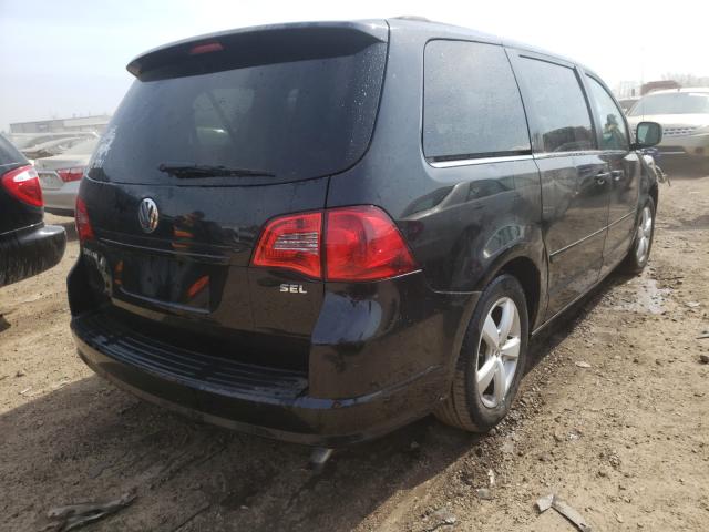 2011 VOLKSWAGEN ROUTAN SEL 2V4RW5DGXBR642928